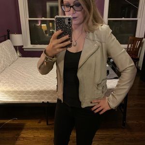 Women’s Leather Jacket